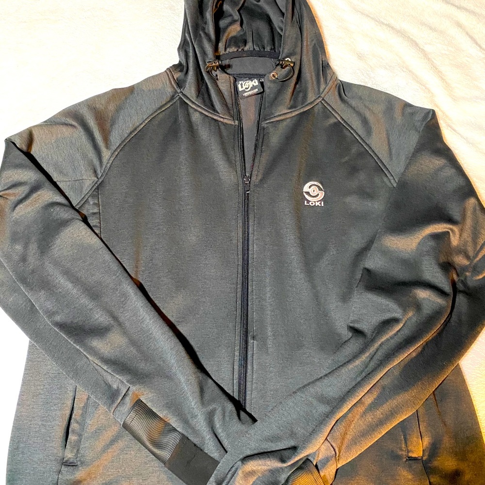 Loki All-in-one Tech hoodie zip up